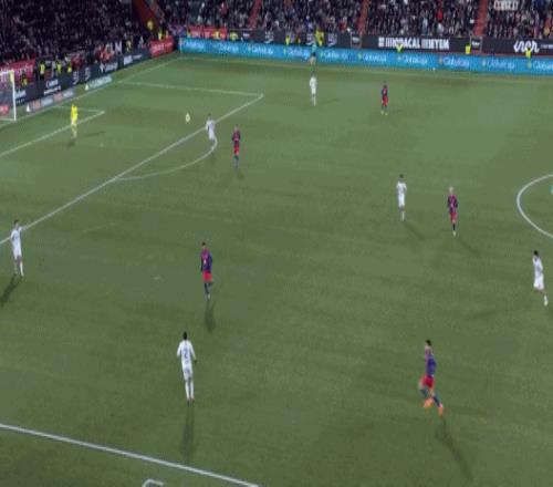 隆戈,卡拉布里亚,无缘加拉塔,NG娱乐娱乐官方网站,视频直播,免费试玩,NG大舞台