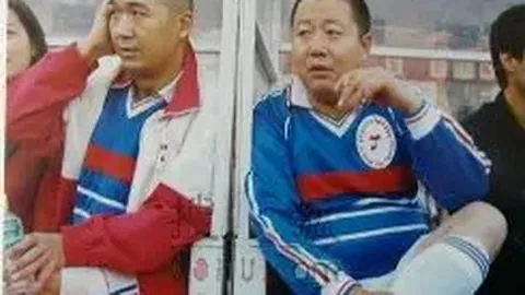 中国对美国“对等报复性关税”提议表示疑虑，强调反对保护主义立场。